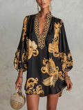 Vestido Mini de Cuello en V con Estampado Barroco Retro Negro