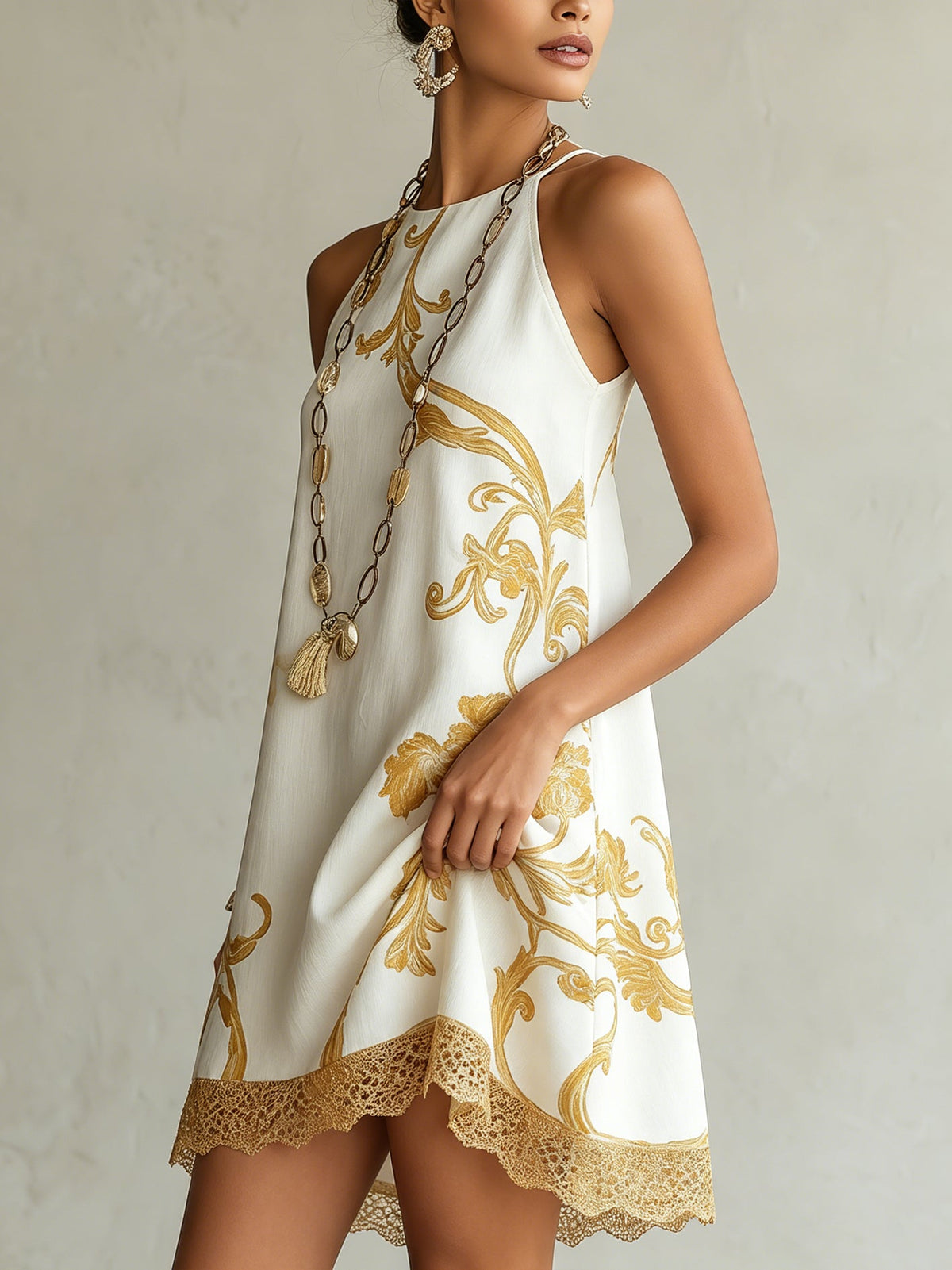 Vestido Mini de Encaje Impreso en Oro Blanco