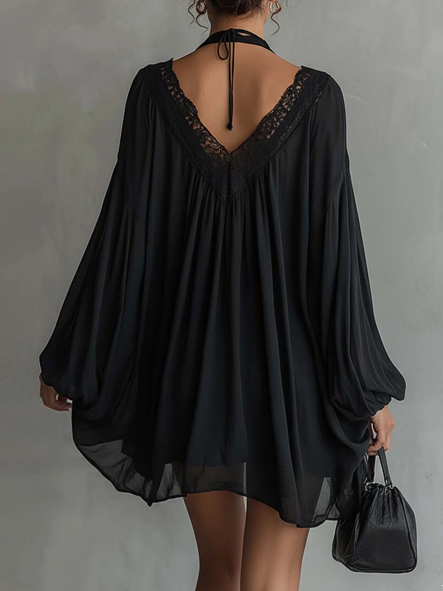 Giulia | Mini vestido negro con encaje