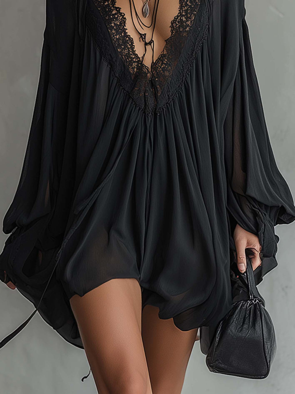 Giulia | Mini vestido negro con encaje