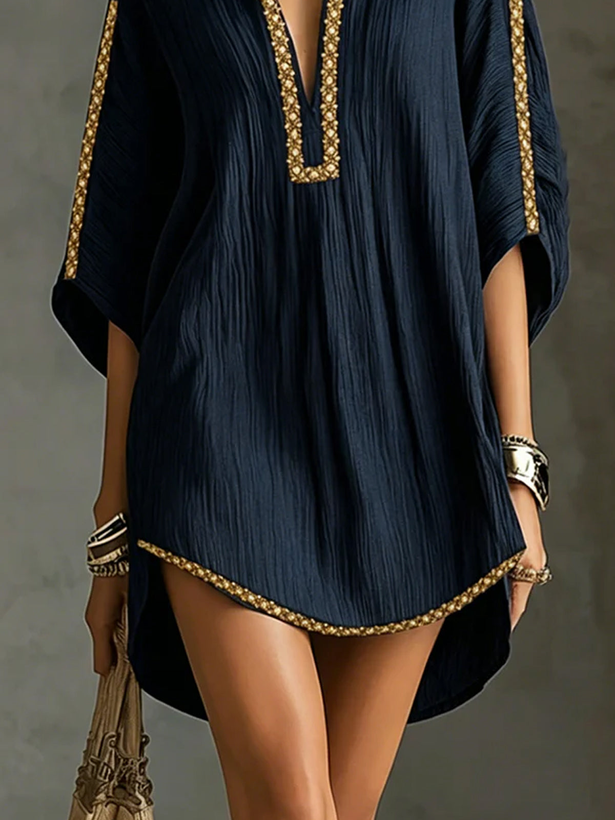 Melysa | Vestido corto azul con escote en V profundo