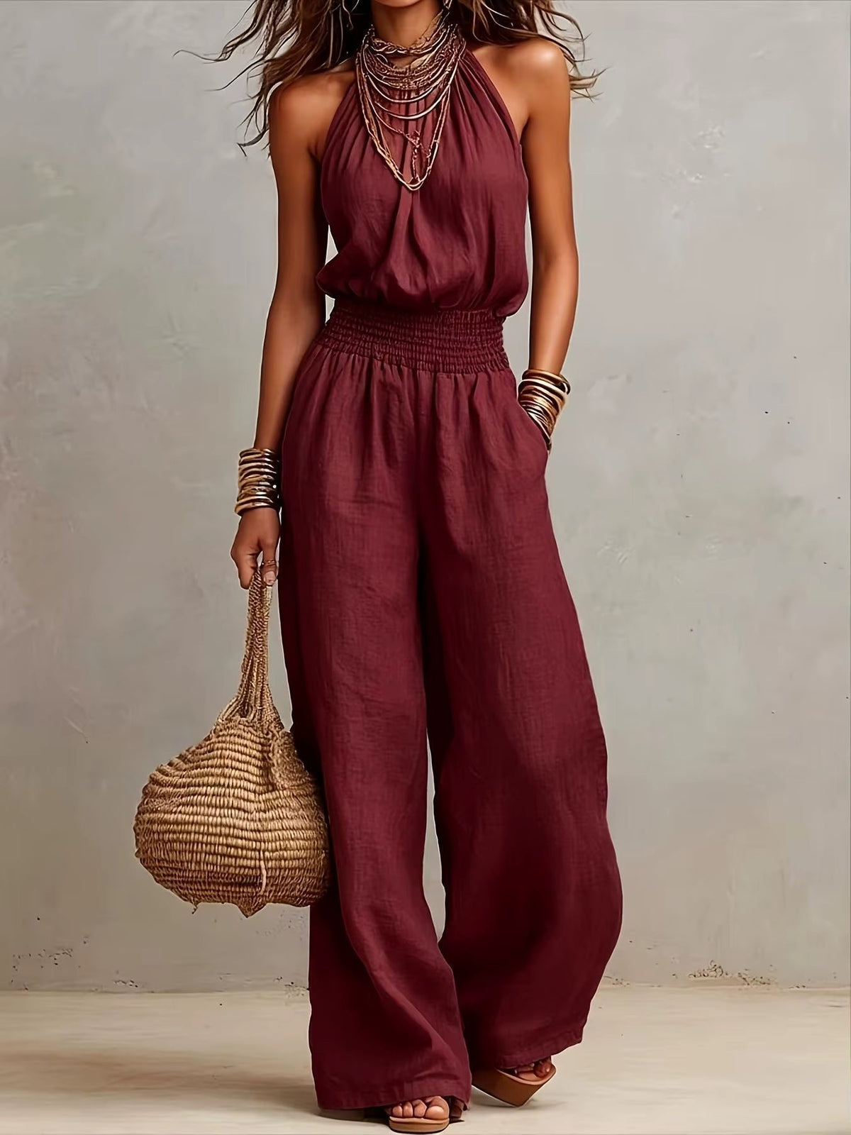 VALERIA | Mono con Escote Halter y Pierna Larga
