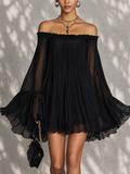 Ginevra | Mini vestido negro con hombros descubiertos