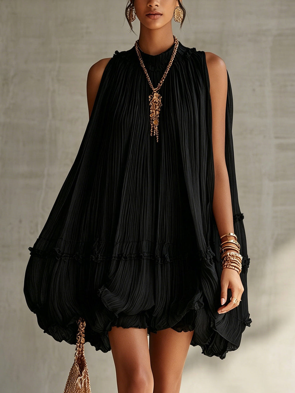 Bianca | Mini vestido negro vaporoso