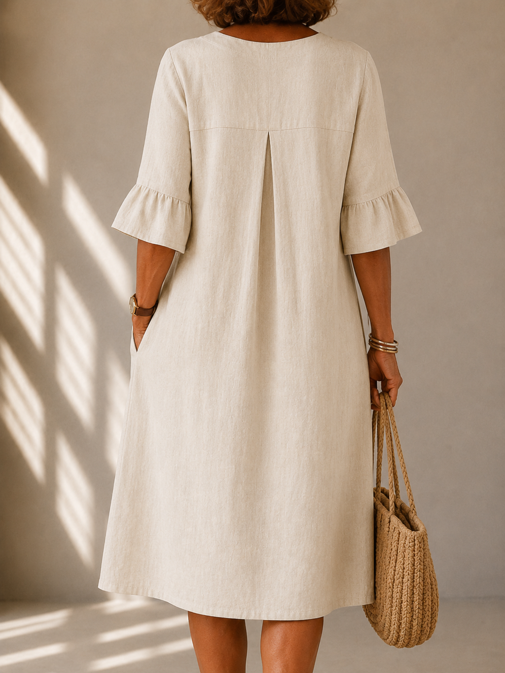 Lina | Vestido con Botones y Pliegues en Caja